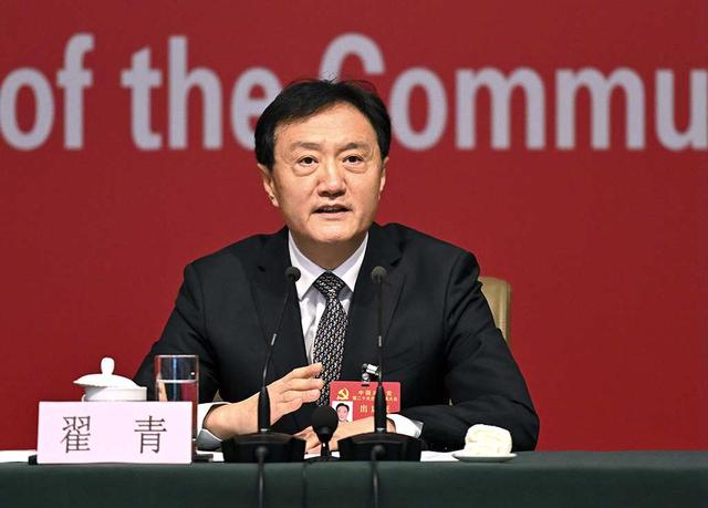 China a atins zero importul de gunoi, inclusiv deșeuri de plastic